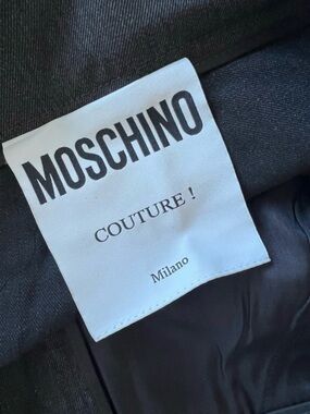 Moschino wool trousers, 4